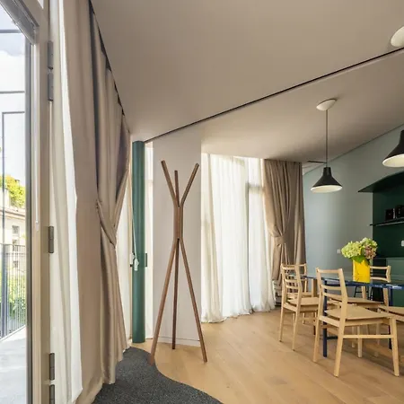 Апартаменты Bluemoon Apartments R&R Милан
