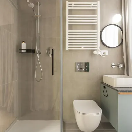 Bluemoon Apartments R&R Милан