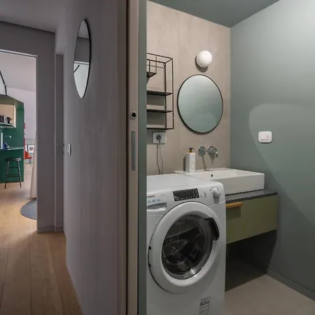 Апартаменты Bluemoon Apartments R&R