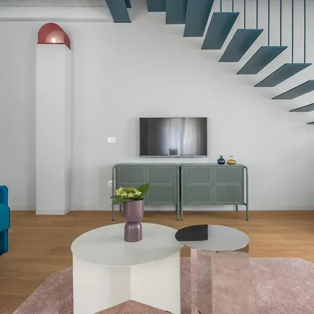 Апартаменты Bluemoon Apartments R&R