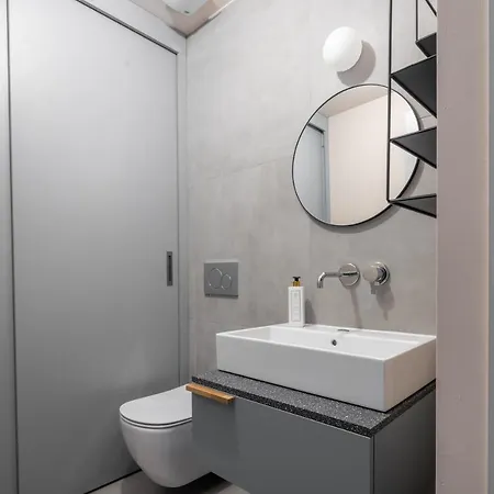 Bluemoon Apartments R&R Apartment *