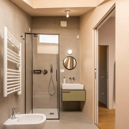 Bluemoon Apartments R&R *